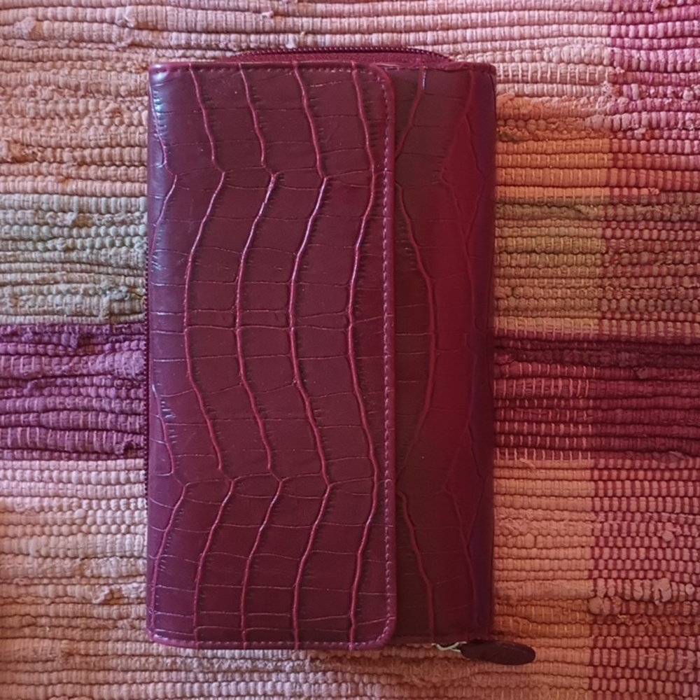 Burgundy Red Wine Faux Alligator Skin Wallet Clutch Organizer Purse Calculator